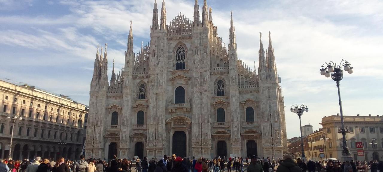 "House Of Lella" Appartamento 2 Camere Da Letto Milano Eksteriør billede